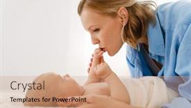  Presentation with swaddling - Slides consisting of white-blonde-woman-kissing background and a coral colored foreground