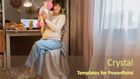  Presentation with needles - Presentation theme with woman-knitter-in-her-workshop background and a  colored foreground