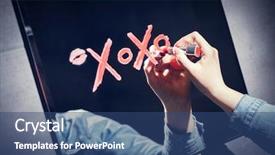  Presentation with mirror - Presentation theme featuring writing xoxo on a mirror background and a ocean colored foreground