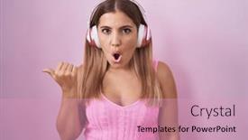  Presentation with music headphones - 