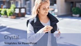  Presentation with listening woman - 