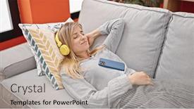  Presentation with listening woman - 