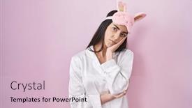  Presentation with pajama - Presentation having young-brunette-woman-wearing-sleep background and a lemonade colored foreground