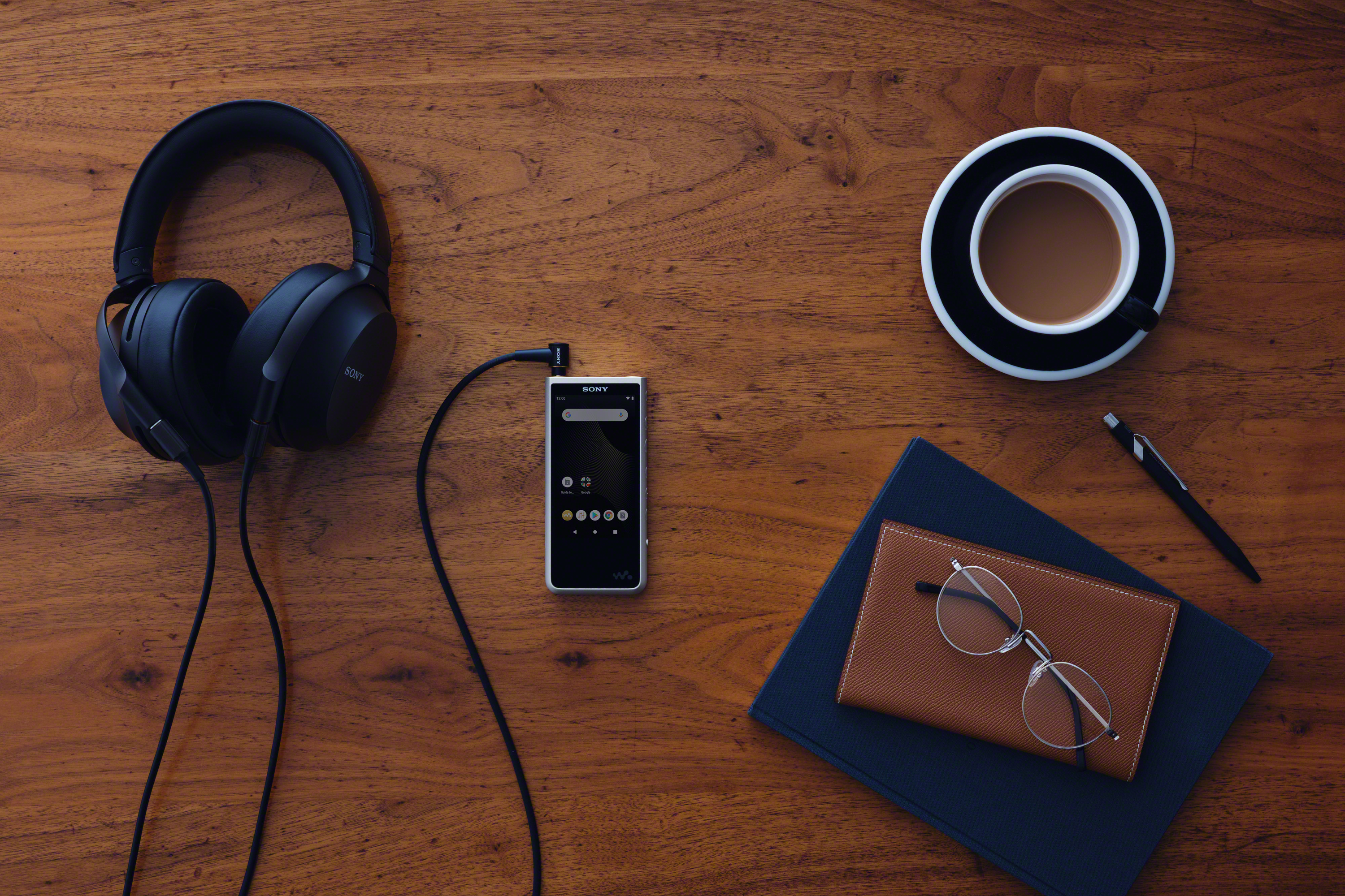 Insituation_silver_WW_rev-Large