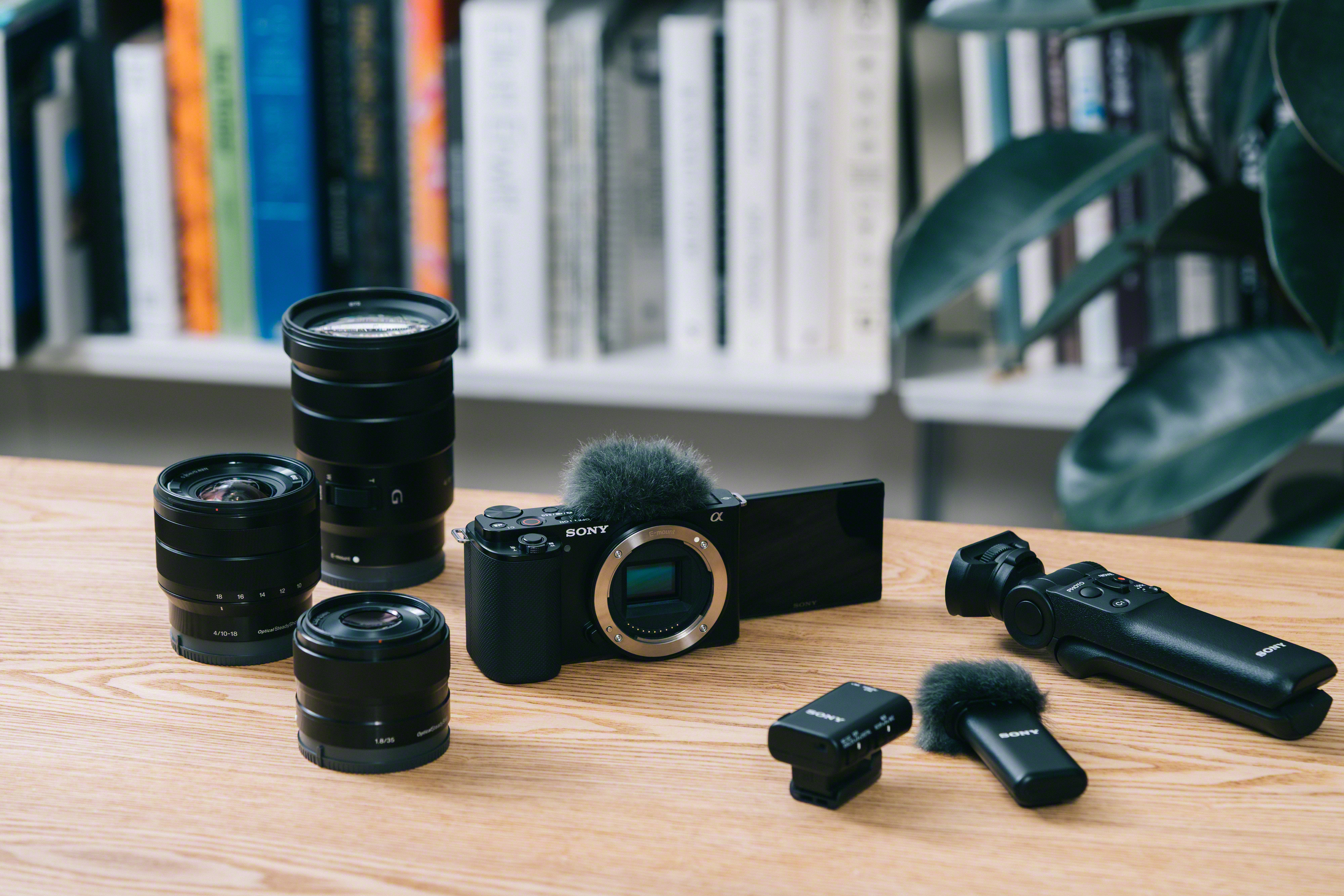 Alpha-ZV-E10_Situation_Black3