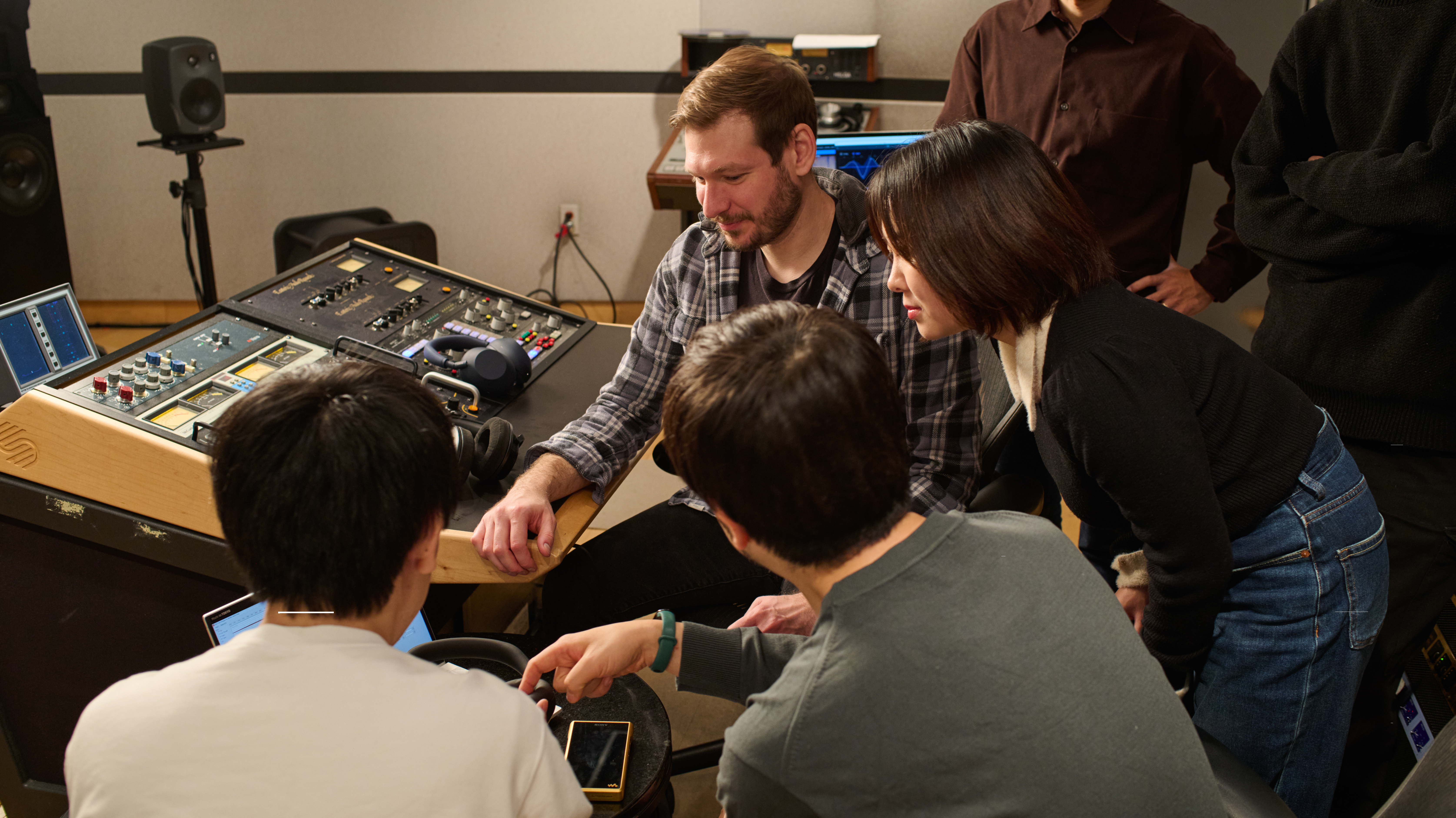 24.M6_Co-creation_BatteryStudio_Discussion2