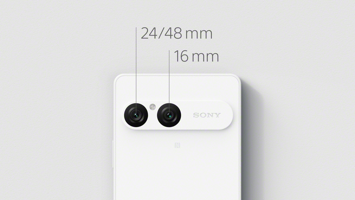 26.-Xperia10VII_CameraLens_white-Mid