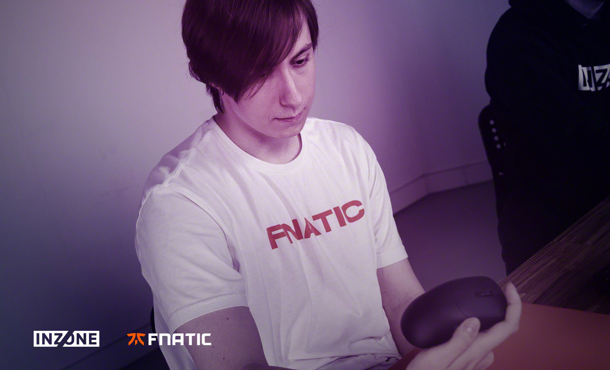 20_INZONE-Mouse-A_06-Mid