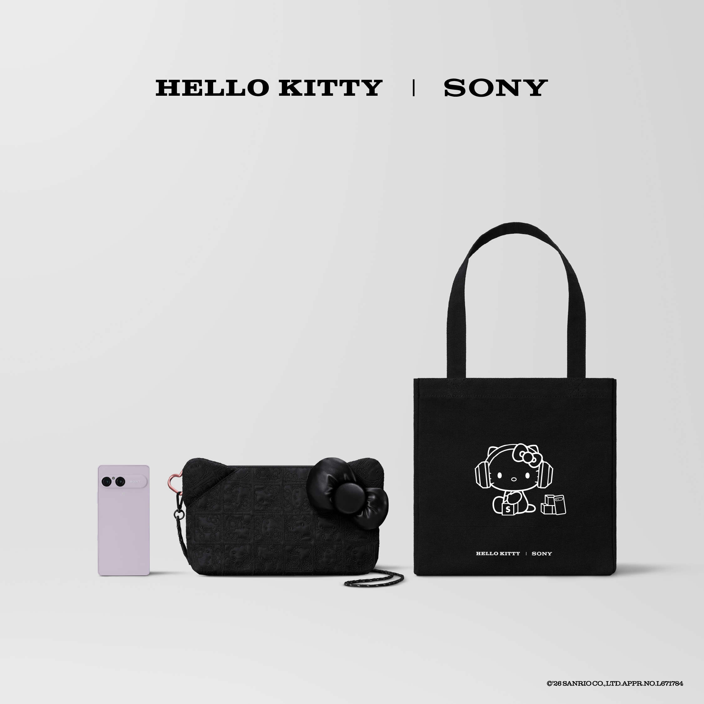 3. Xperia 10 VIII x Hello Kitty Collaboration Model Set