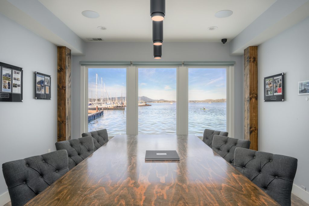 virtual windows with water backdrop