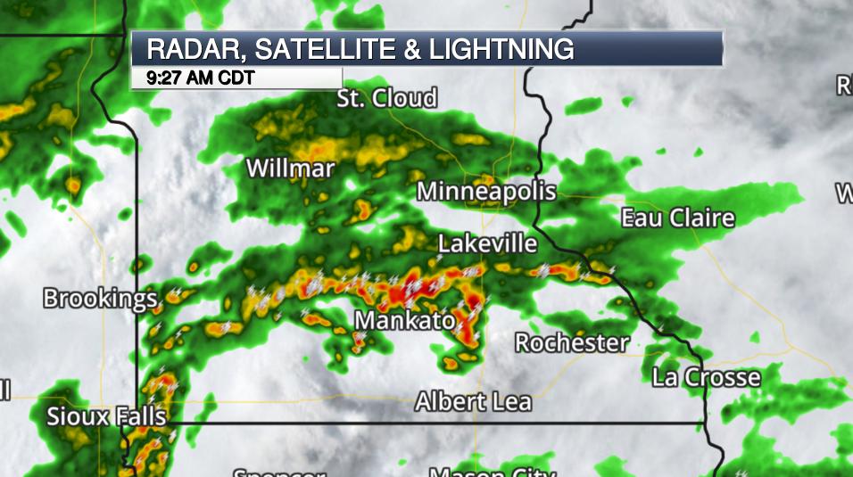 weather map of satellite radar and lightning in southern Minnesota