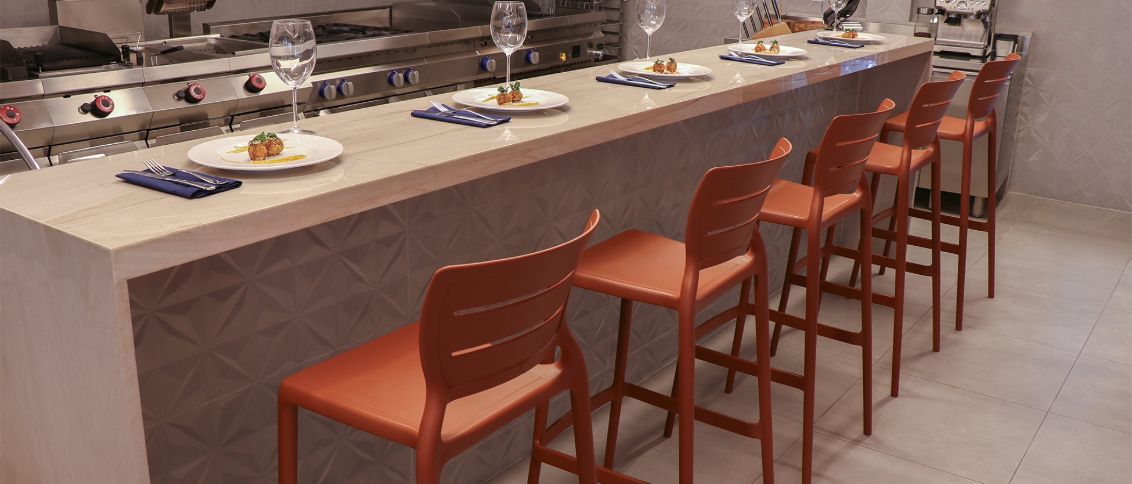 Conheça a Cadeira Amélia Alta