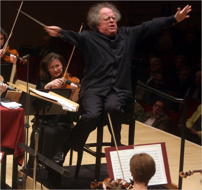 James Levine, photo by Hiroyuki Ito