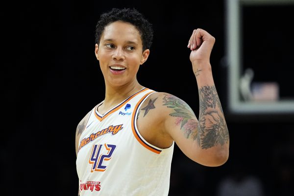 Heute in der Geschichte: Brittney Griner im Gefangenenaustausch ...