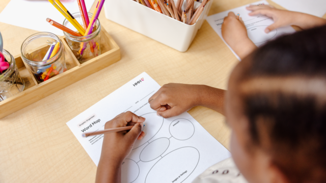 student filling out a graphic organizer