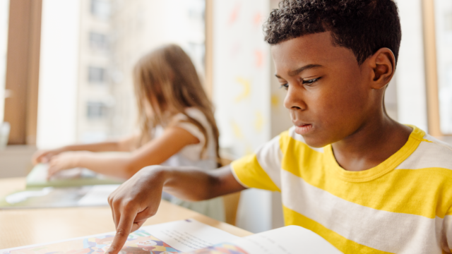 WF2503365 Shaped 2025 Blog Post How to Teach Phonological Awareness Skills Hero