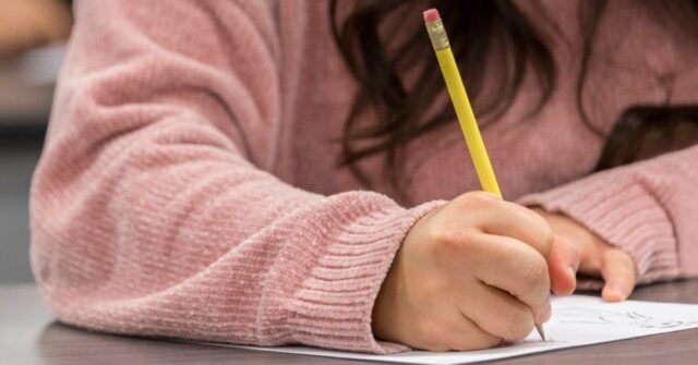 2022 Themes Blog Header Writing