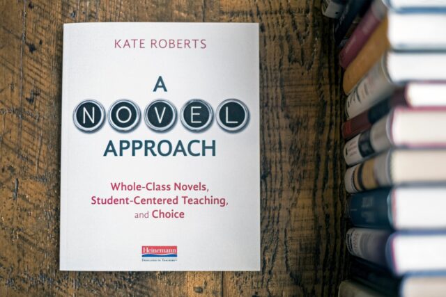 E08865 Roberts Book Cover 2197