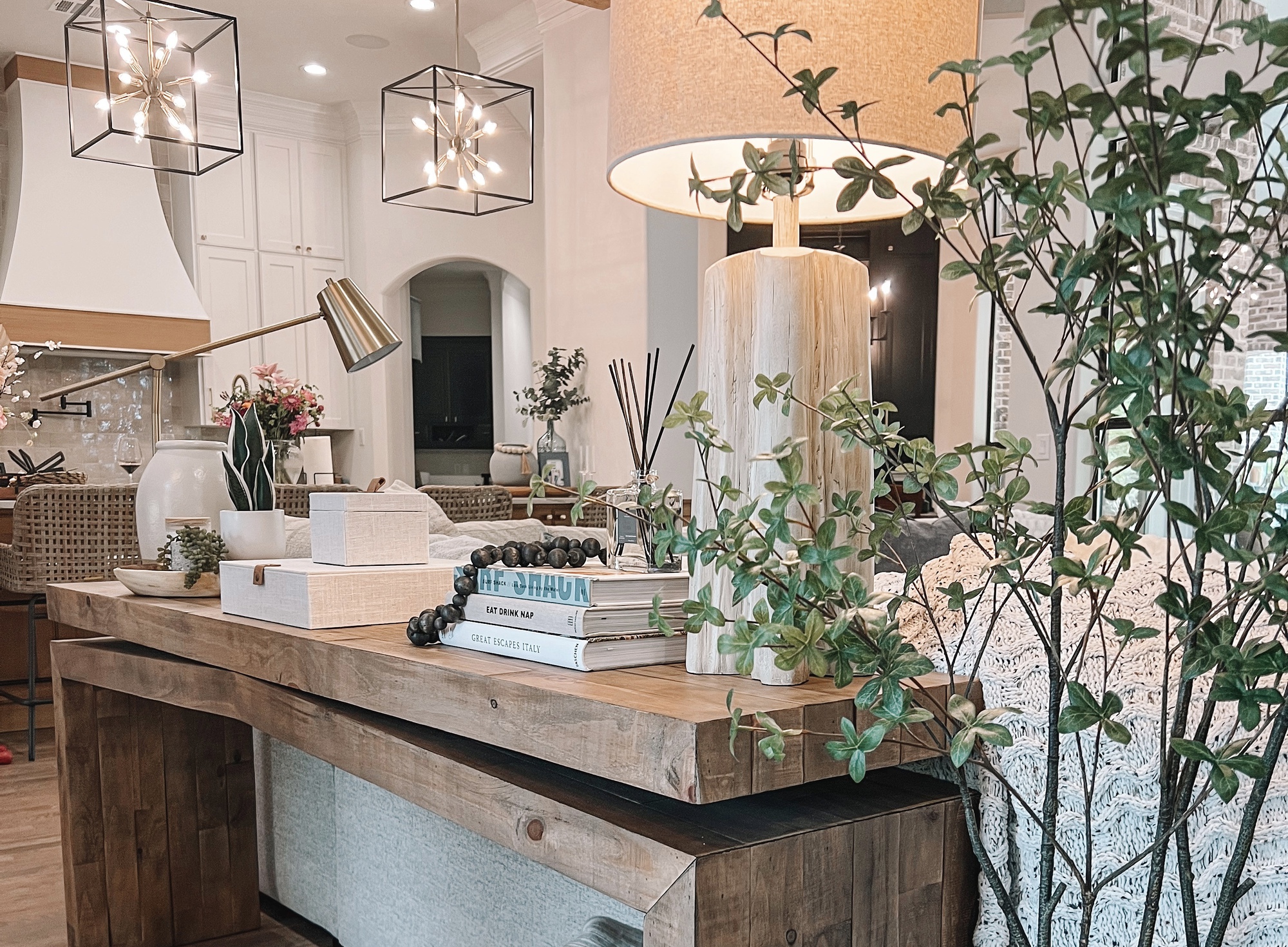 525DAE8E-B2CC-4584-8B17-051980C2A191 3.jpg