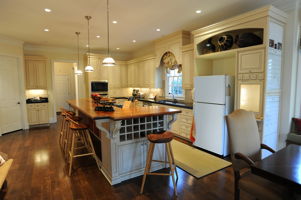 ivory-kitchen-cabinets-butcher-block-counter-kitchen-design-lladesigns-atlanta-marietta.jpg