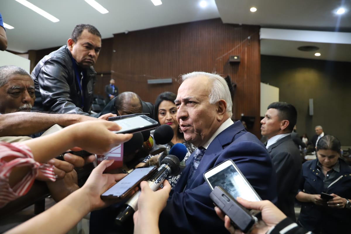 Mauricio Oliva le restó importancia al informe de Transparencia