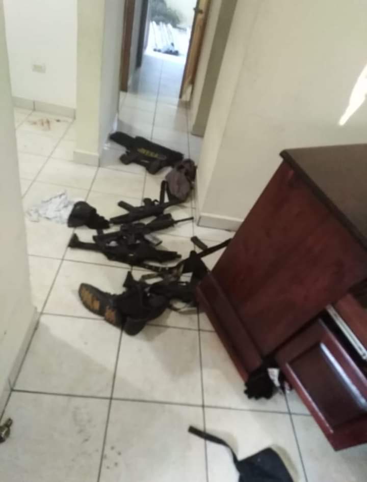 Varias armas decomisadas