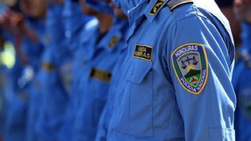 muere auxiliar de policia