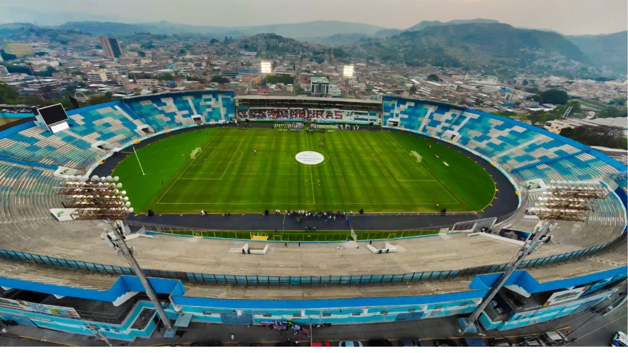 Inauguran engramillado del Estadio Nacional José de la Paz Herrera HRN