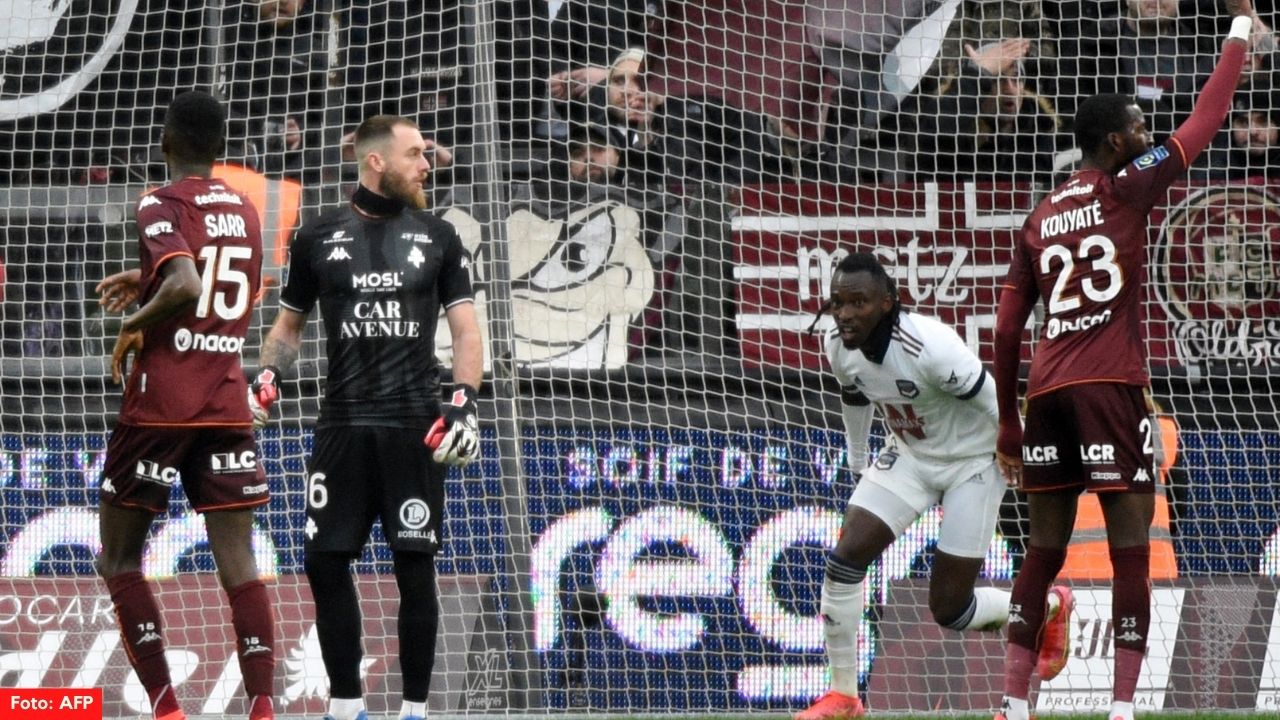 El catracho abrió la cuenta para el Girondins en cancha del colero de la Ligue 1, el Metz