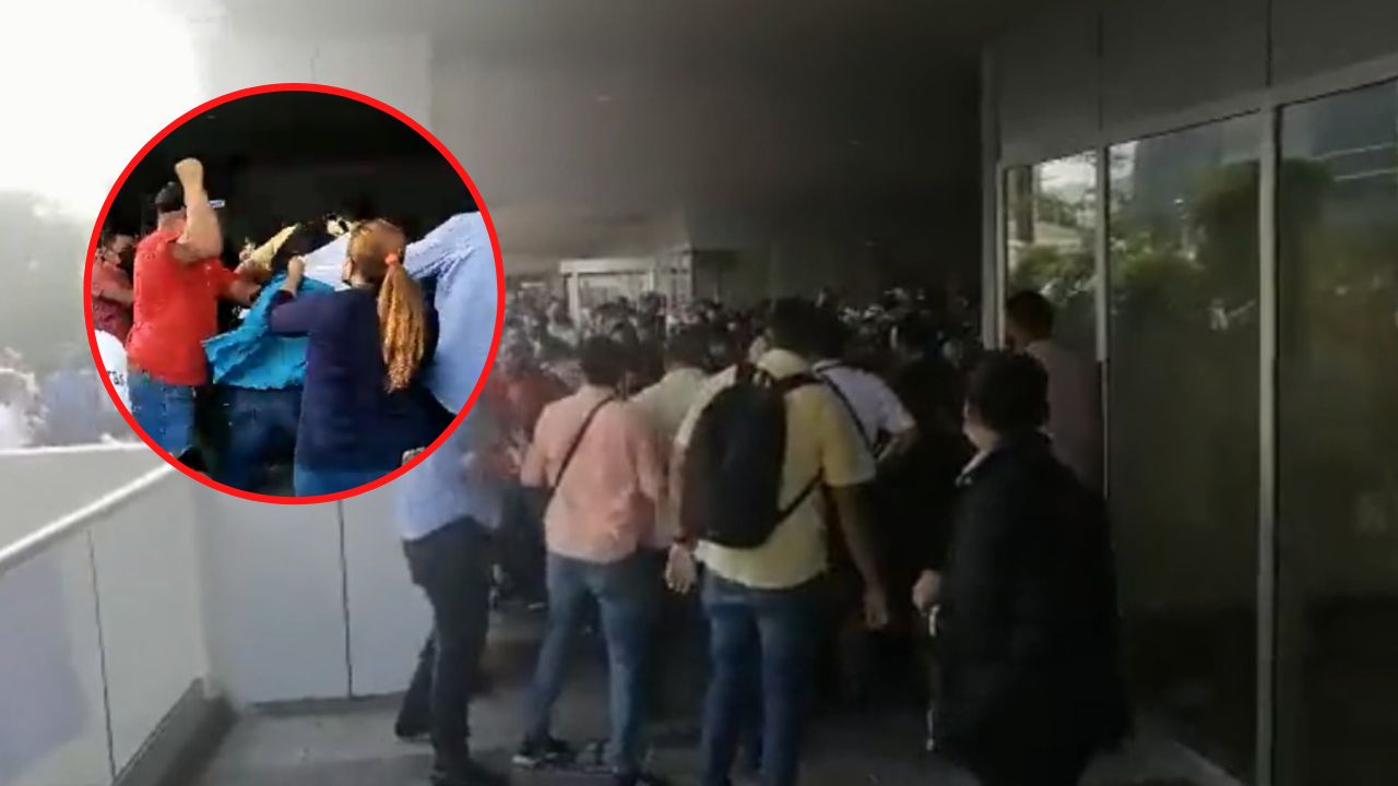 Vídeos: Colectivos de Libre y empleados de la Secretaría de Trabajo protagonizan masiva pelea Los grupos se fueron a los golpes lanzándose puñetazos, patadas y hasta la bandera nacional resultó dañada, vea los vídeos
