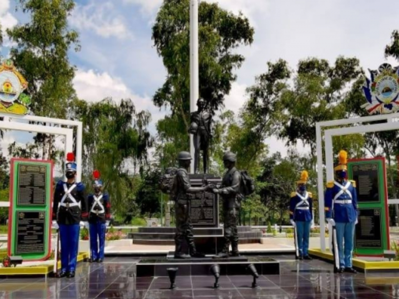 Celebración en Campo de Parada Marte el 3 de octubre de 2020. Foto: ffaa.mil.hn