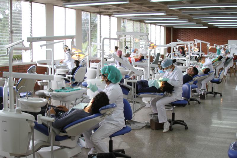 Clínicas de odontología en la UNAH. Foto: Presencia Universitaria