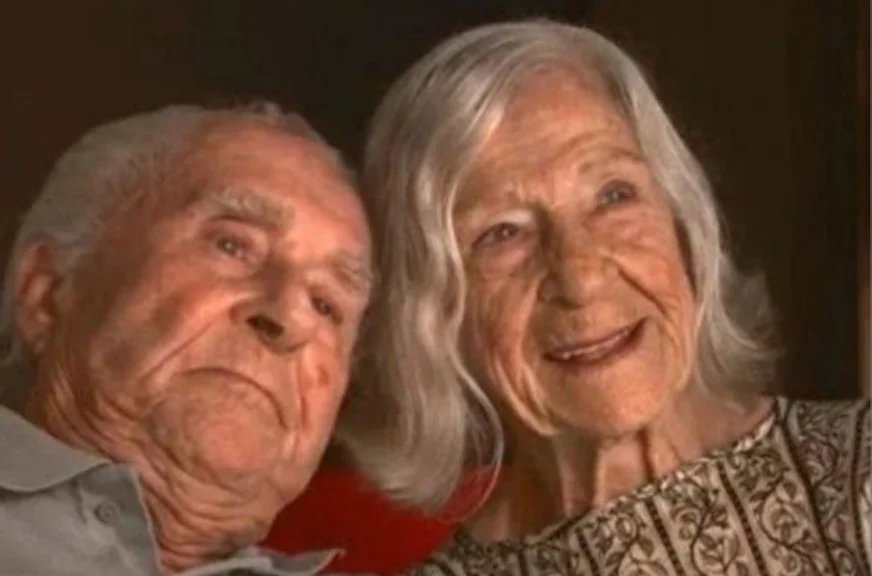 ¡Para el amor no hay edad! Ancianos se casan a los 90 años, tras dos