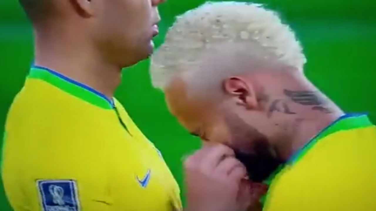 Neymar inhala sospechosa sustancia durante partido del Mundial ¿era droga? | Tu Nota