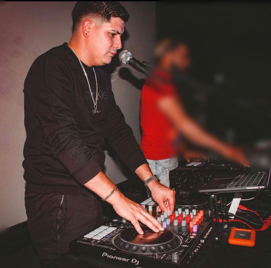 Dj Licona