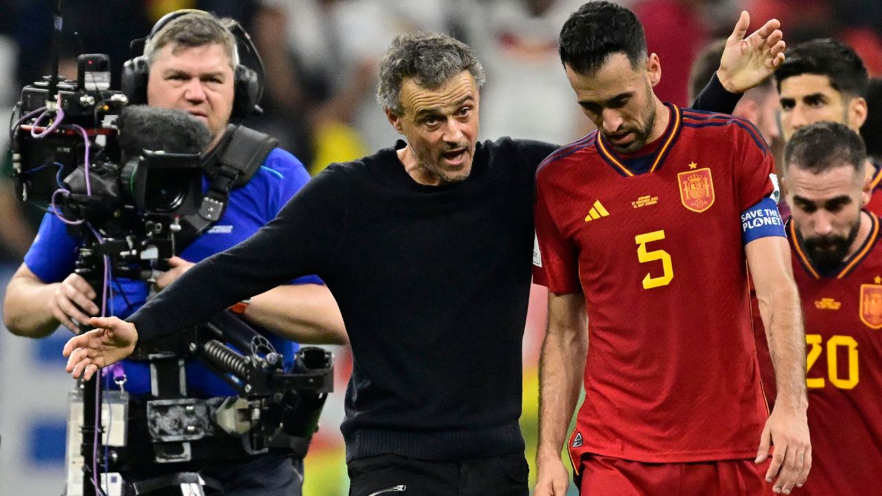 Sergio Busquets anuncia su retirada de la selección española