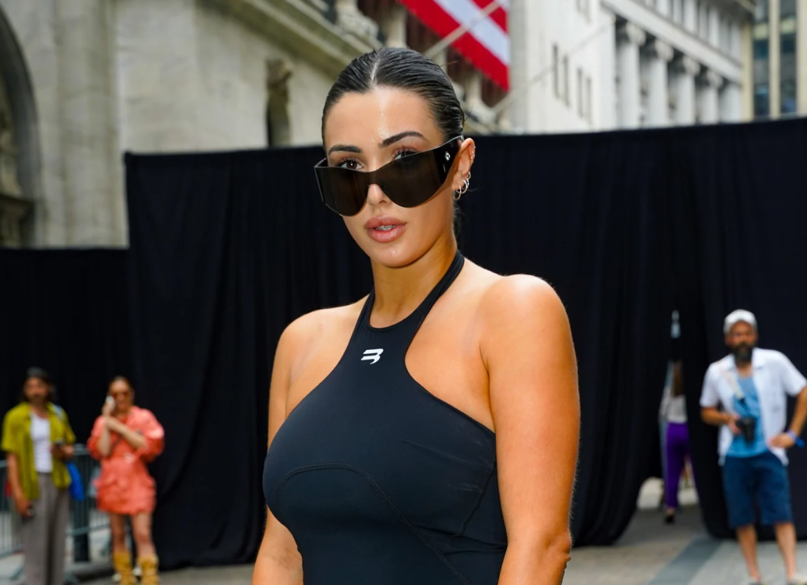 Bianca Censori ha sido fotografiada por paparazzi en el pasado.