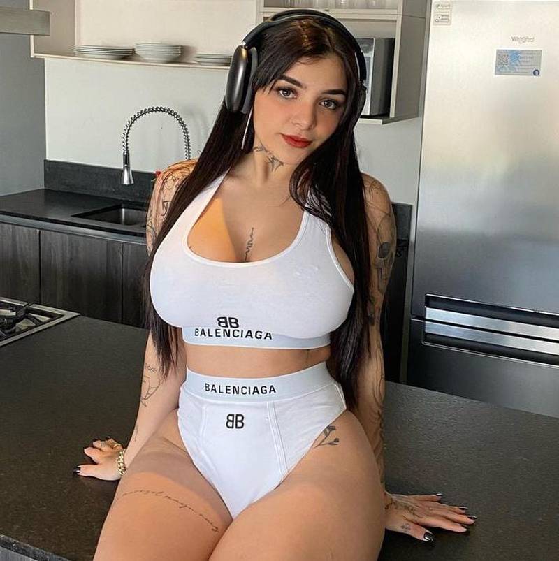 ¿Karely Ruiz Onlyfans cuántos suscriptores tiene?, cuánto gana y cuánto