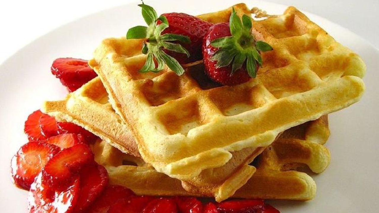 Receta de waffles, sigue el paso a paso de esta deliciosa receta