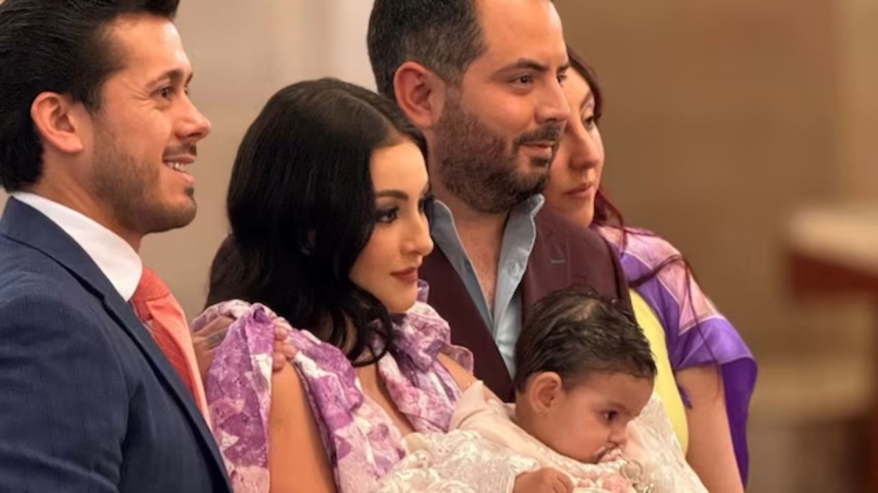 José Eduardo y Paola Dalay celebran el bautizo de Tessa , pero sin los Derbez| TELEVICENTRO