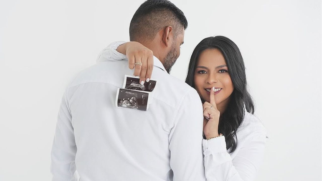 Eunice López anuncia su embarazo con emotiva sesión de fotos