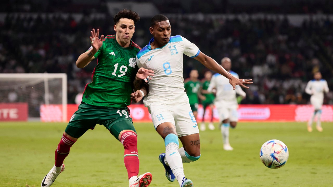 Honduras cae en penales ante México y jugará el repechaje por un boleto a la Copa