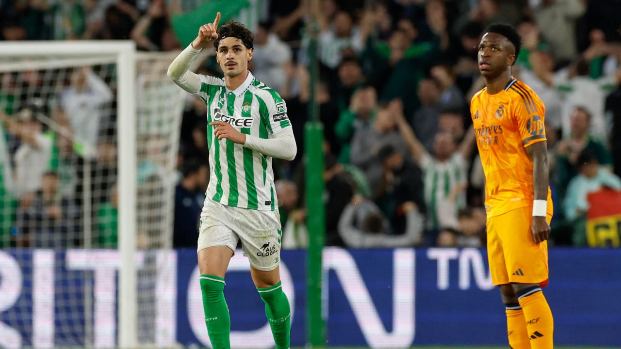 Real Madrid cae derrotado ante Betis y deja el liderato en bandeja al ...