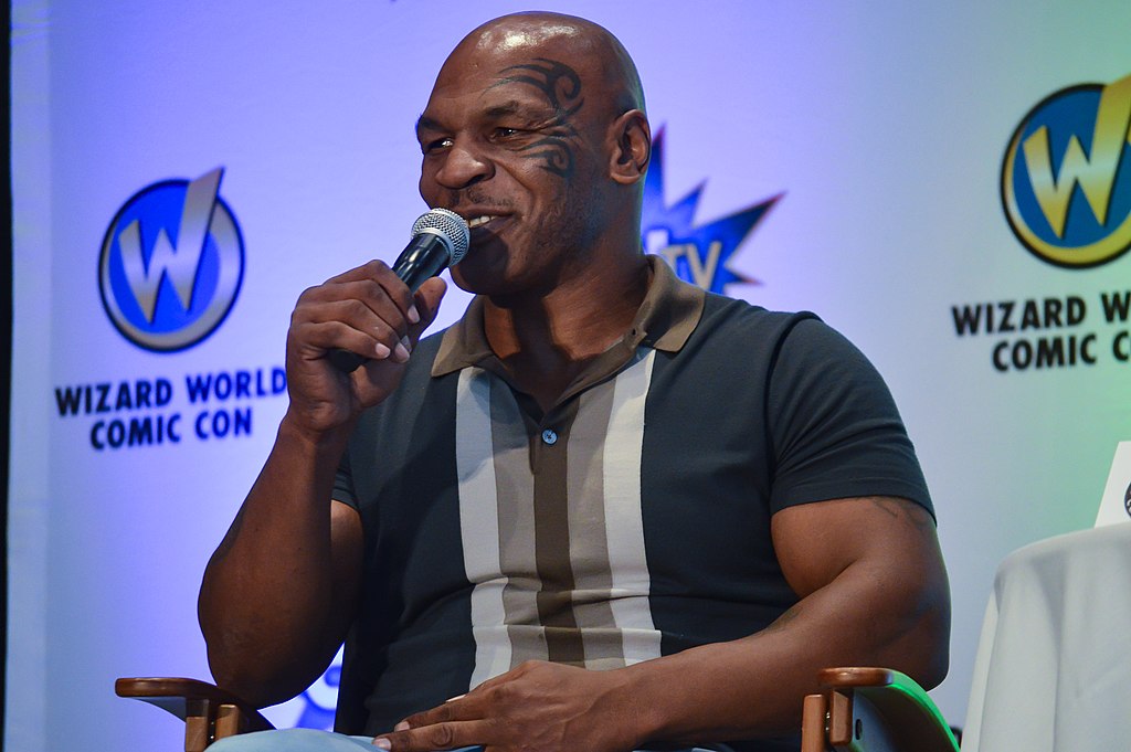 Mike Tyson par Paula R. Lively de Zanesville- Wikimédia Commons CC BY 2.0<br>