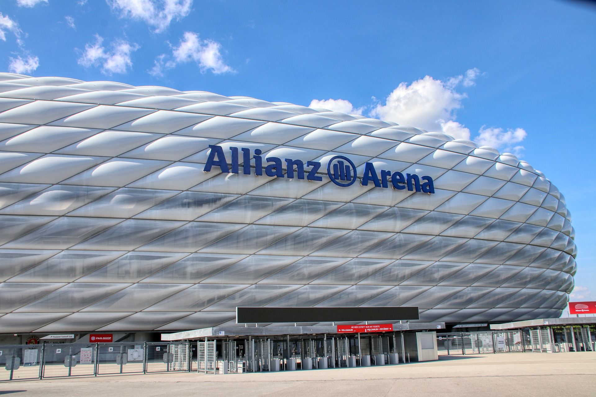 Allianz Arena (Berlin) - Image par&nbsp;planet_fox&nbsp;de&nbsp;Pixabay