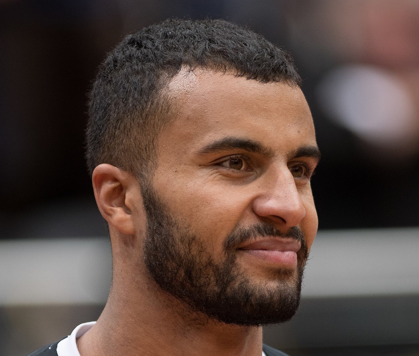 Johannes Thiemann par&nbsp;Granada - Wikimédia Commons CC BY-SA 4.0 (Image Rognée)