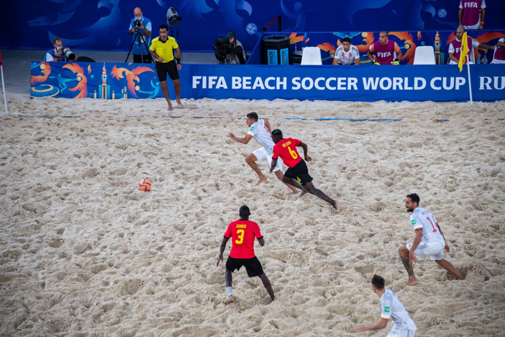 Espagne - Mozambique (CDM de Beach Soccer 2021) par&nbsp;?. ?????a (M. Mishina) / Press Service of the Mayor and the Government of Moscow - Wikipédi CC BY-SA 4.0 (Mos.ru)
