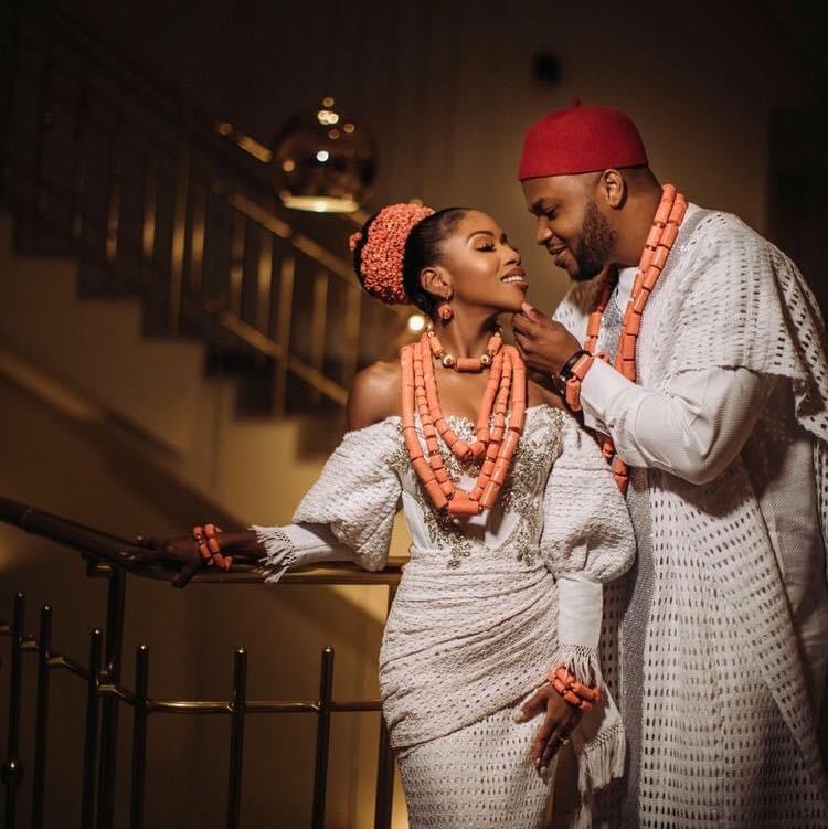 LE PRINCE ET LA FILLE DE LA SERVANTE synopsis 