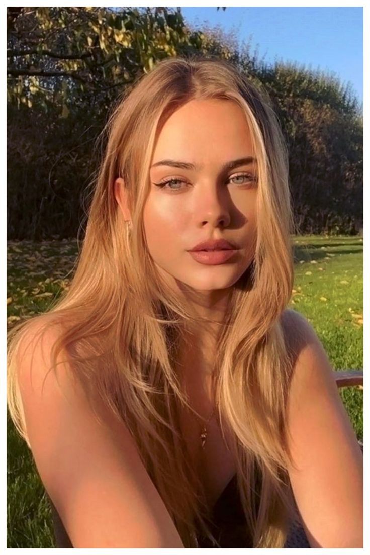 SOUS LE CHARME DE MON BEAU-FRÈRE 