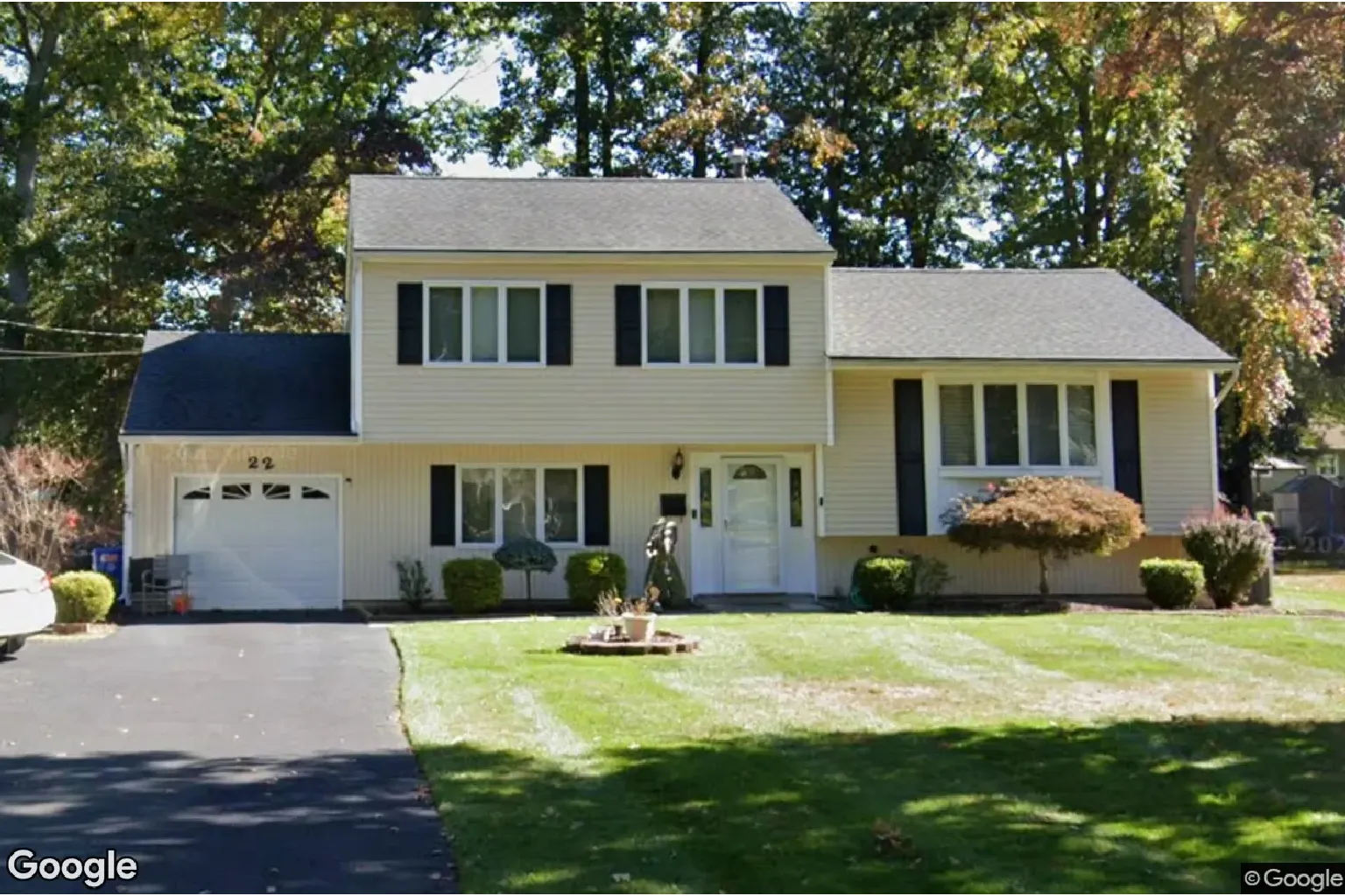 22 Annapolis Dr, Manalapan, NJ 07726 | BlueBid